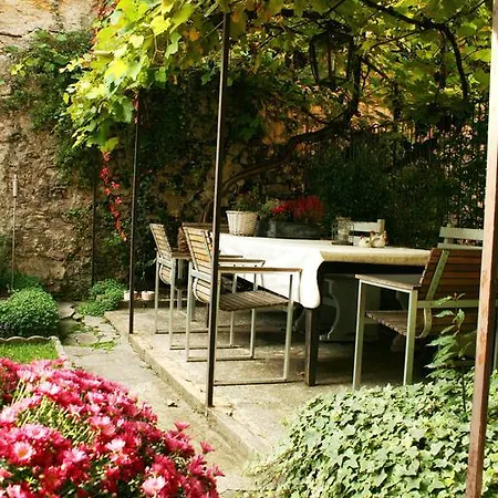 Bed and Breakfast A Casanostra *